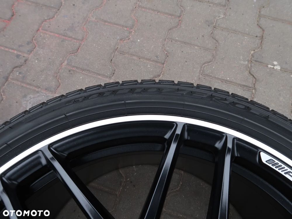 Koła zimowe Mercedes 4 Door AMG GT 4 Door  W290 21" PIRELLI - 25