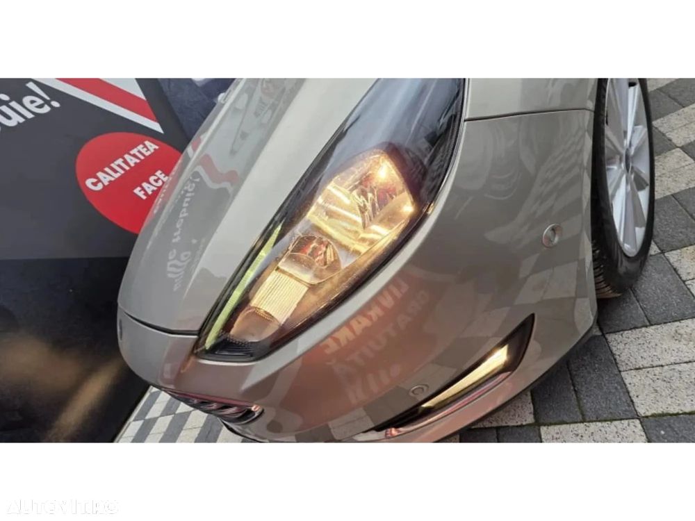 Ford Focus - 12