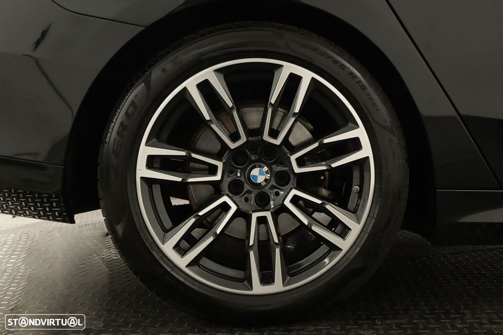 BMW 520 d Pack Desportivo M - 5