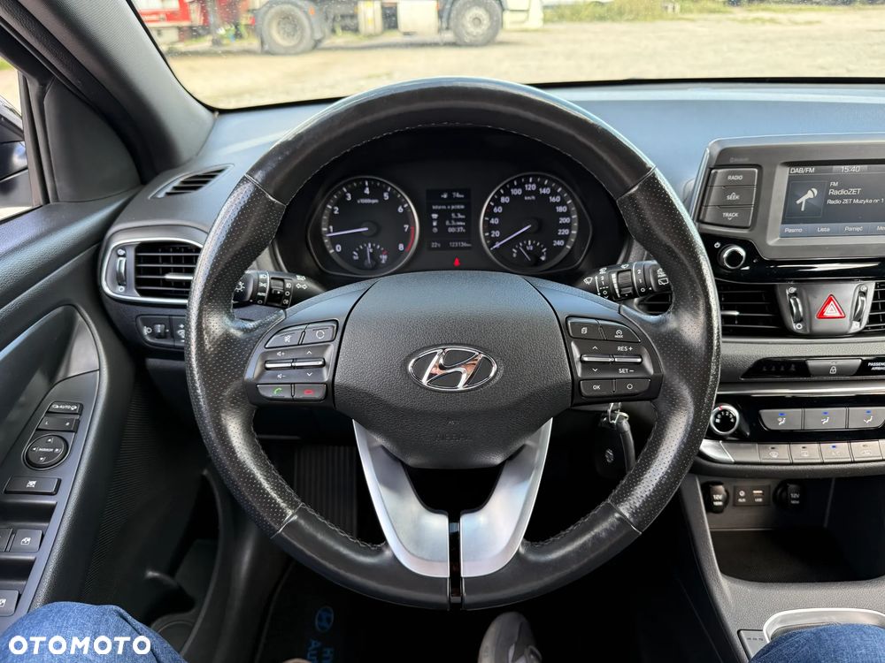 Hyundai i30 1.4 Passion - 14
