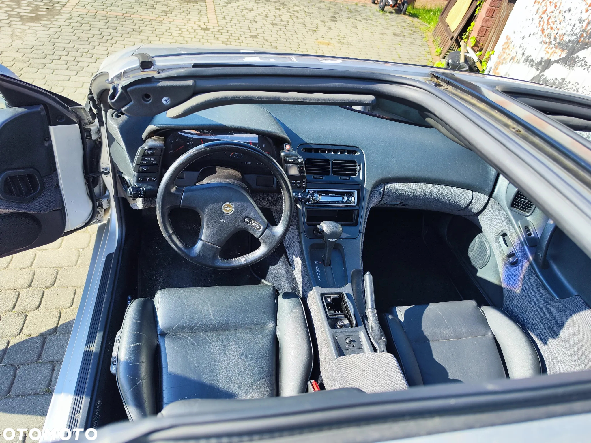 Nissan 300 ZX - 13