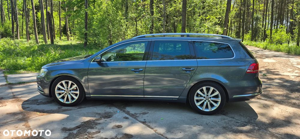 Volkswagen Passat 2.0 TDI Highline DSG - 4