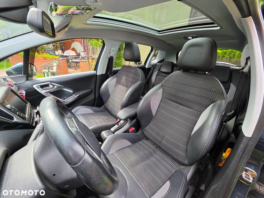 Peugeot 2008 PureTech 110 Stop&Start Allure - 5