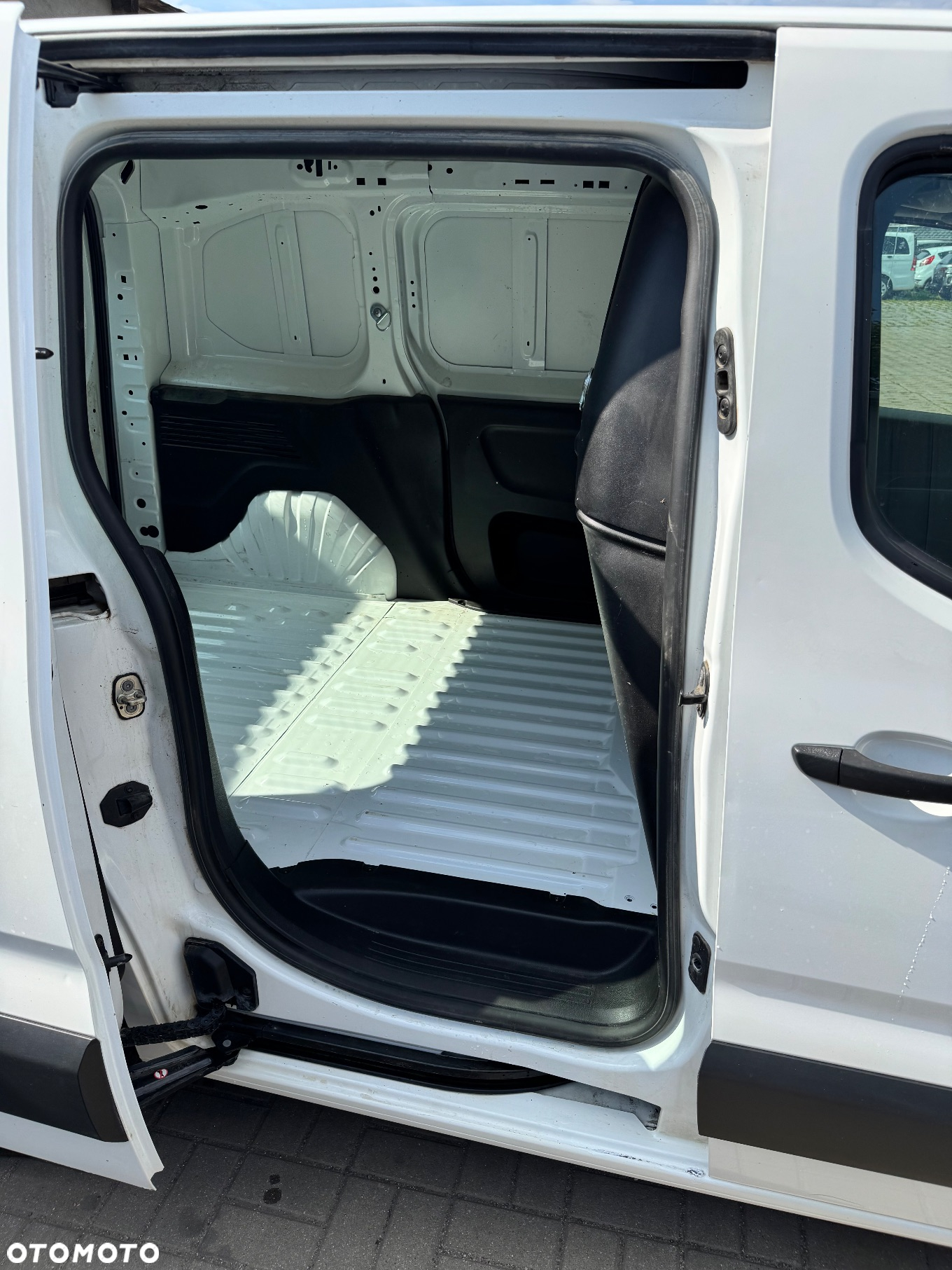 Citroën Berlingo L2 1.6 BlueHDi 100 - 15