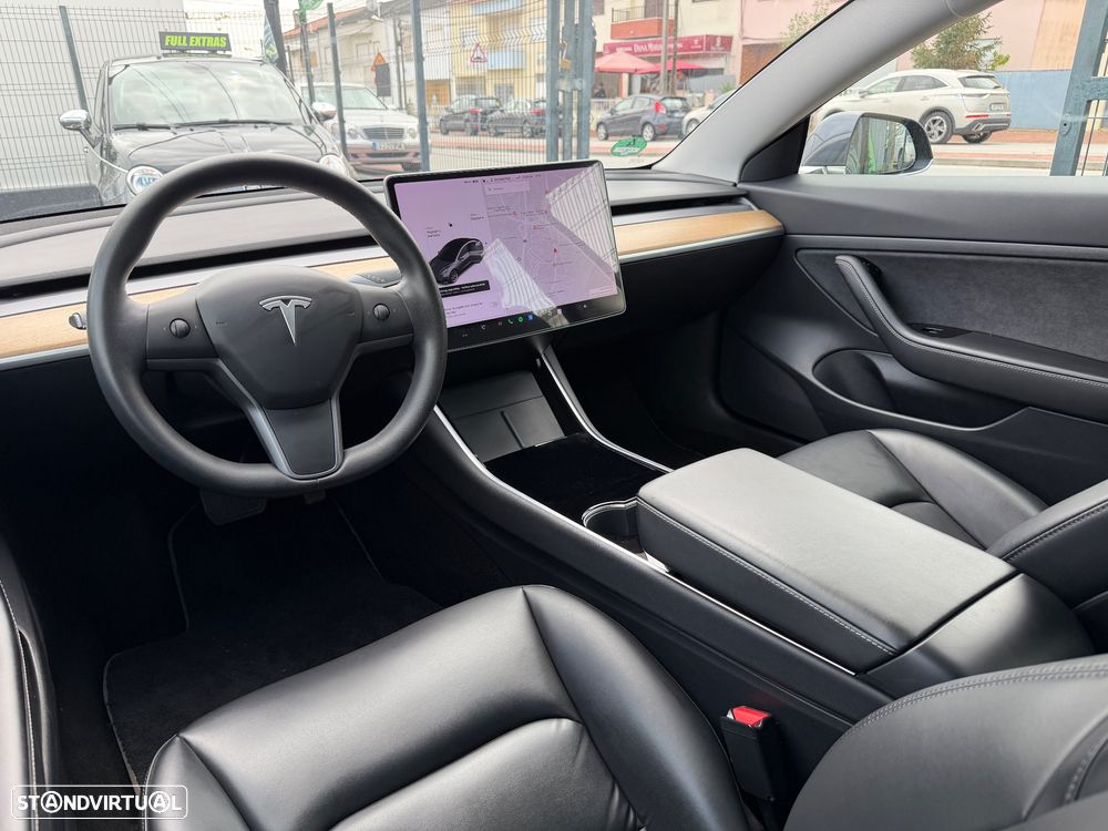 Tesla Model 3 Standard Range Plus RWD - 13