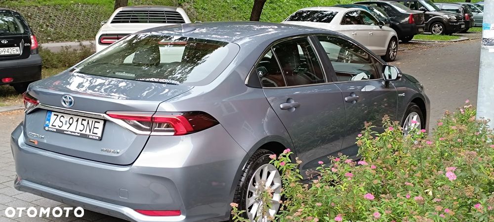 Toyota Corolla 1.8 Hybrid Comfort - 11