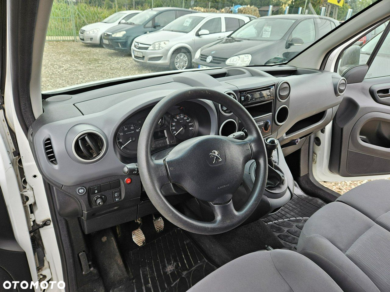 Peugeot Partner - 8