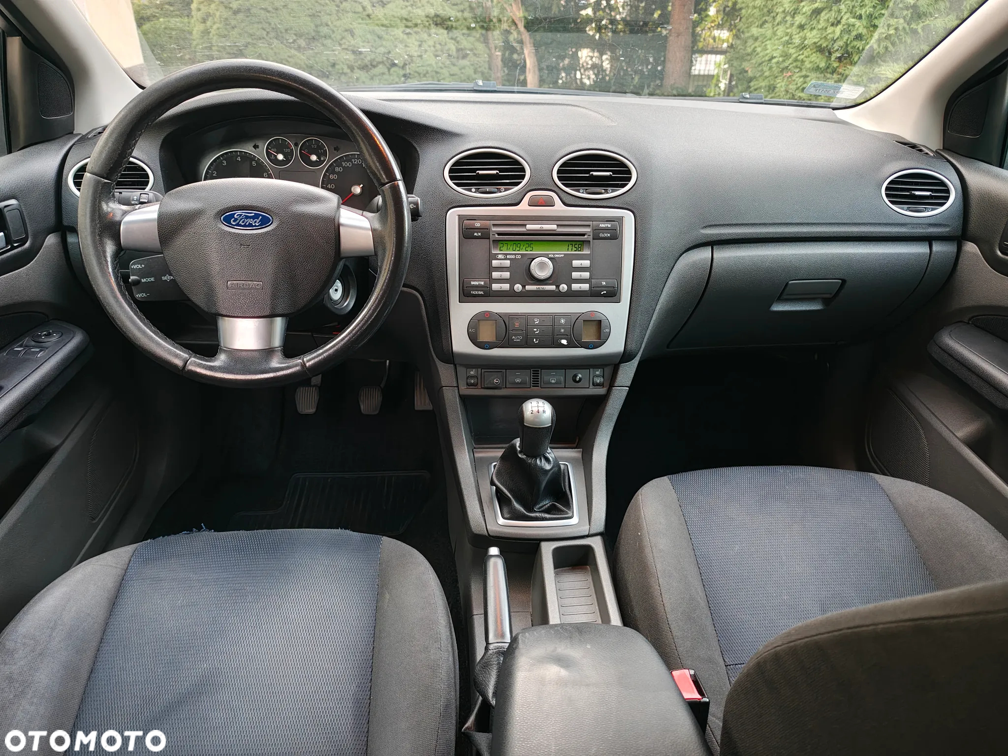 Ford Focus 1.6 Ti-VCT Platinium X - 11