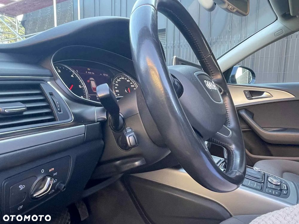 Audi A6 Avant 2.0 TDI Ultra S tronic - 12