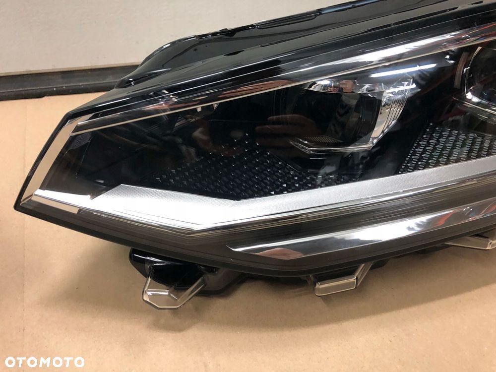 lampy full led vw golf sportsvan lift komplet 517941059a 517941060a brand - 4