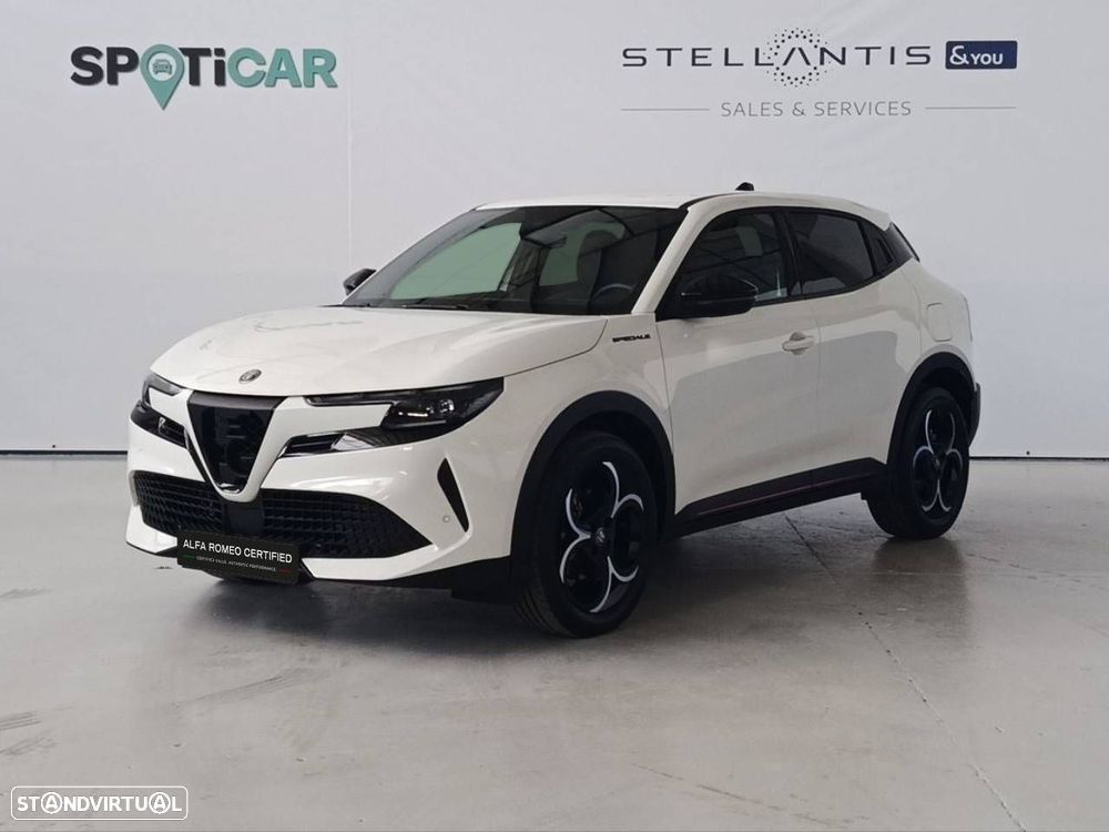 Alfa Romeo Junior 1.2 Speciale eDCT6 - 1