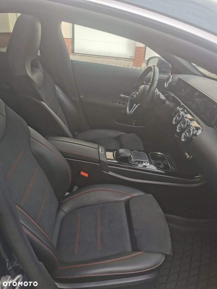 Mercedes-Benz CLA 250 4-Matic AMG Line 7G-DCT - 6