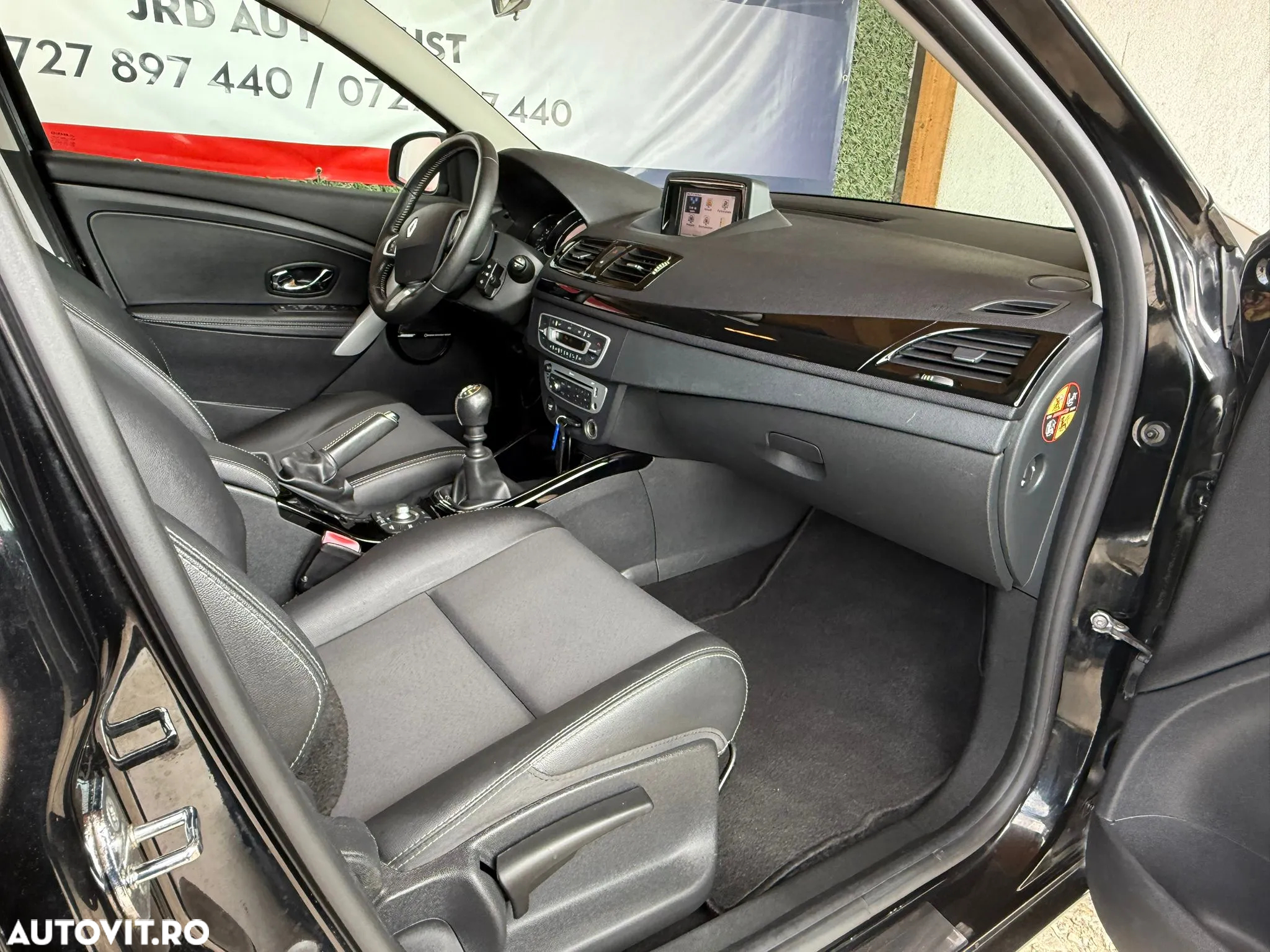 Renault Megane ENERGY dCi 110 Start & Stop Bose Edition - 14