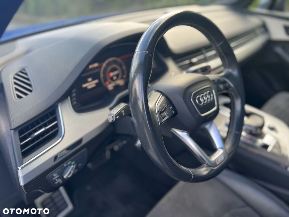 Audi SQ7 - 17