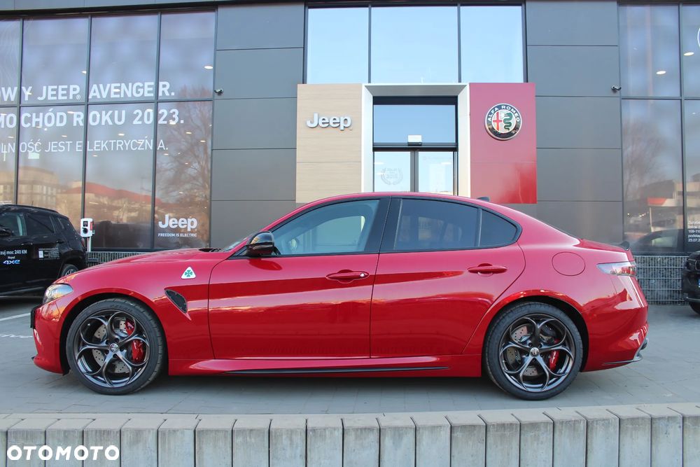 Alfa Romeo Giulia 2.9 Bi Turbo V6 Quadrifoglio - 3