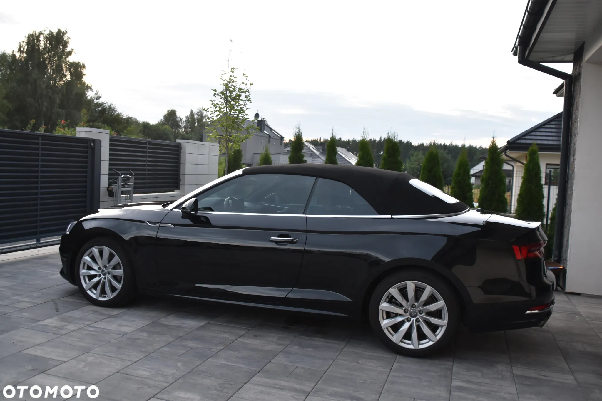 Audi A5 Cabrio 2.0 TFSI quattro S tronic - 4