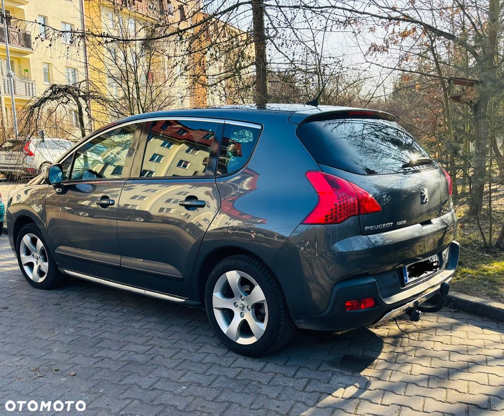 Peugeot 3008 2.0 HDi Allure - 3