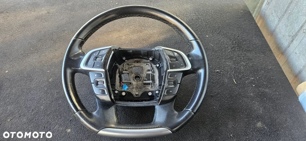 Kierownica Skórzana skóra Citroen DS4 (stan BDB)