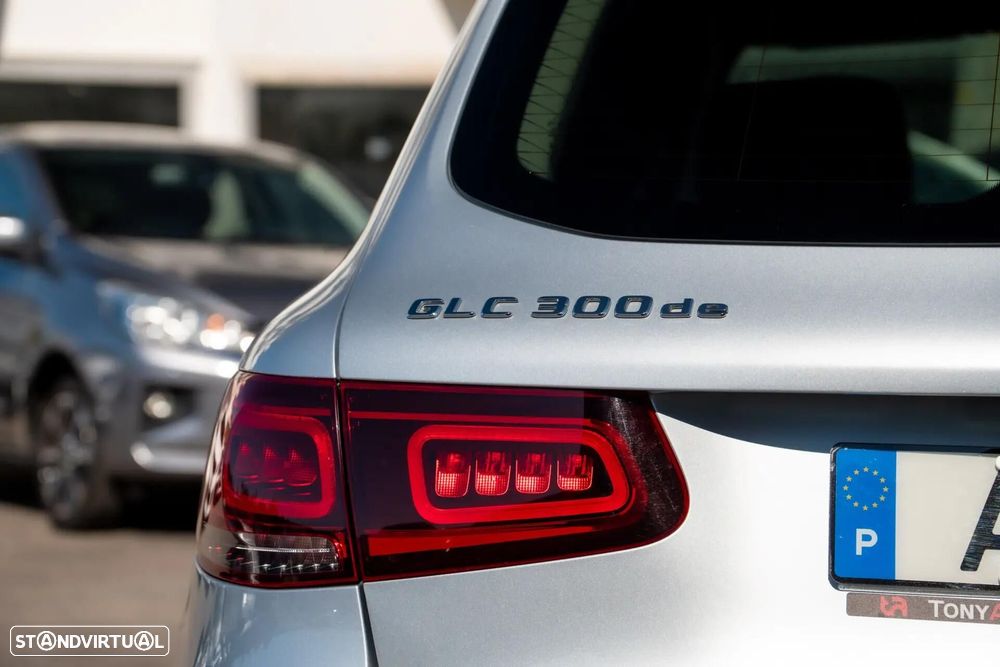 Mercedes-Benz GLC 300 de 4Matic - 13