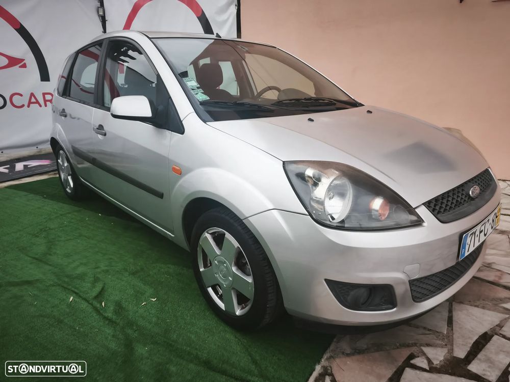 Ford Fiesta 1.25 Trend - 22