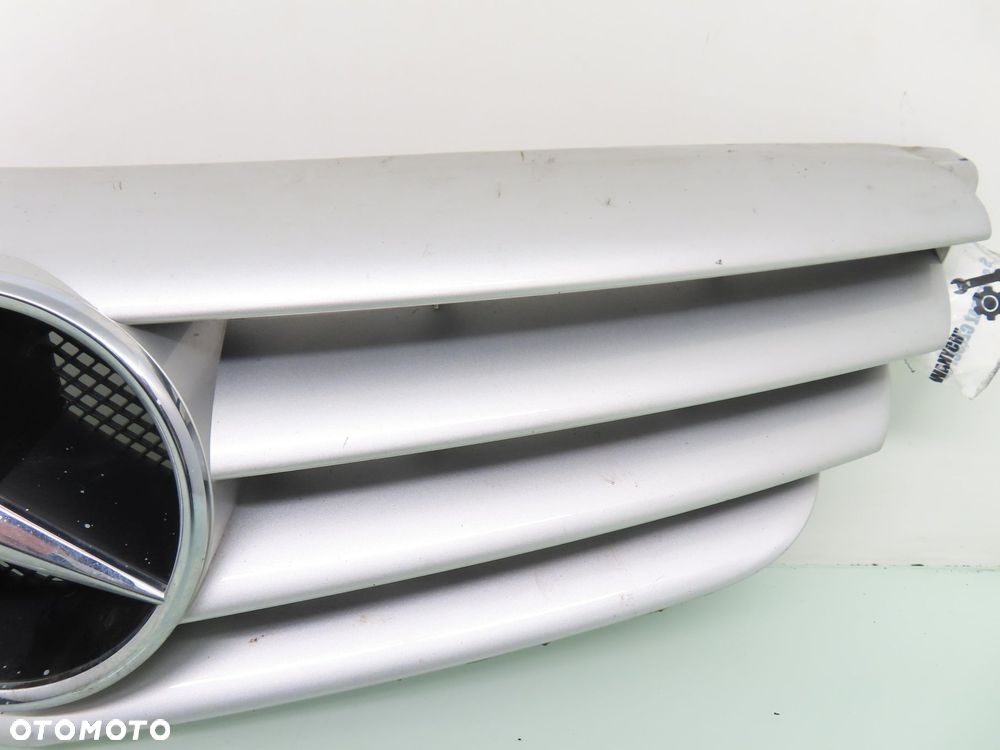 ATRAPA GRILL MERCEDES W245 A1698800183 - 5