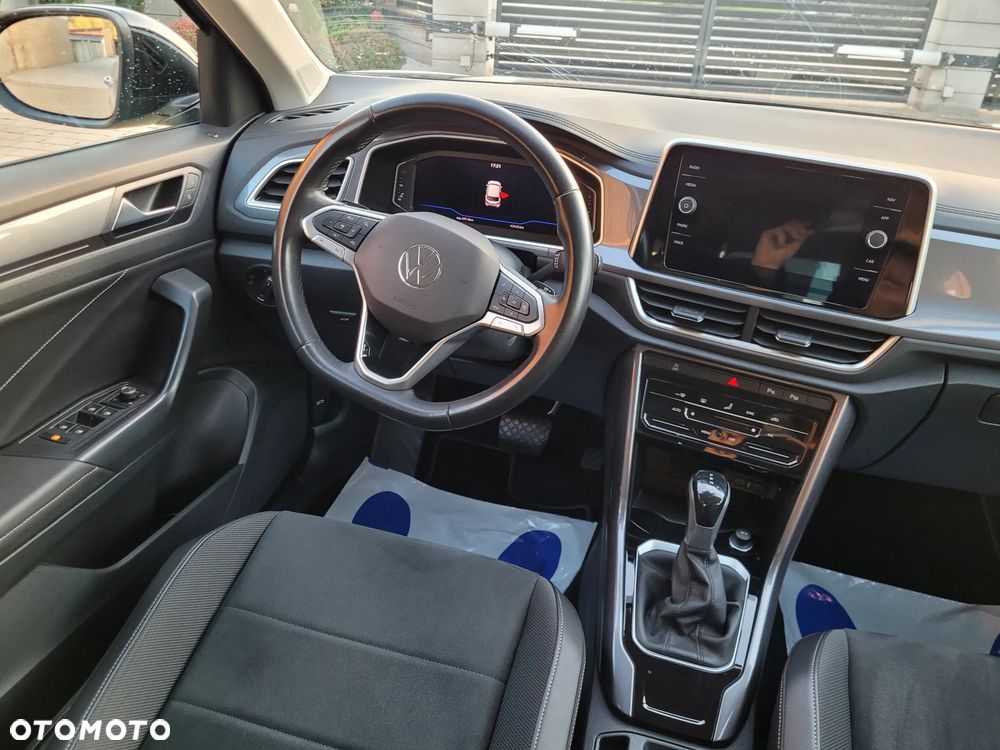 Volkswagen T-Roc 1.5 TSI Style DSG - 21