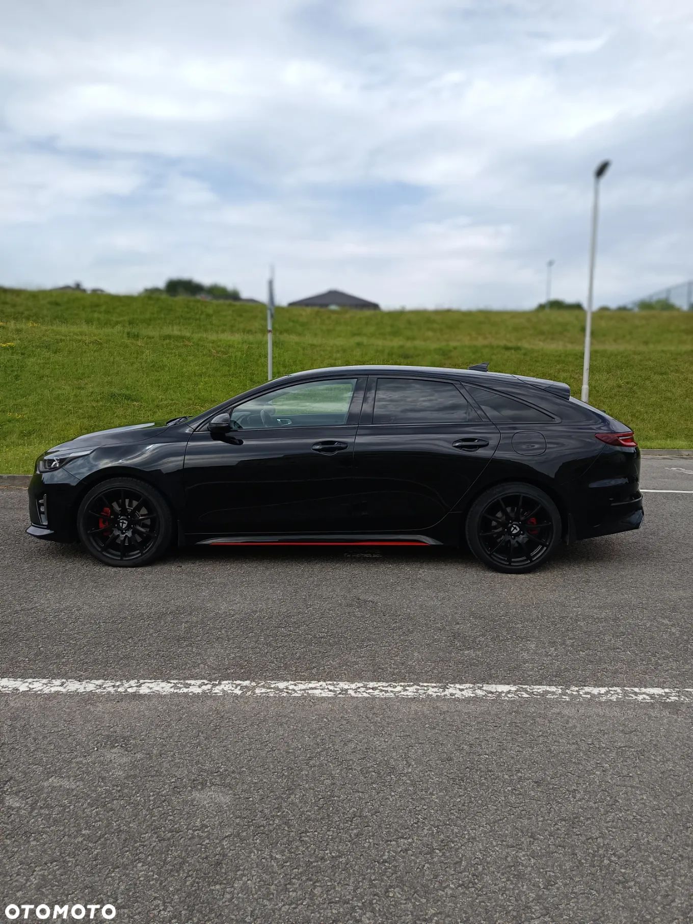 Kia ProCeed 1.6 T-GDI GT DCT - 1