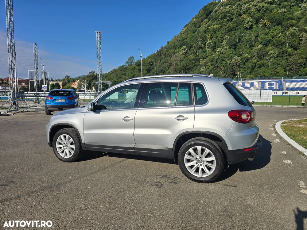 Volkswagen Tiguan - 3