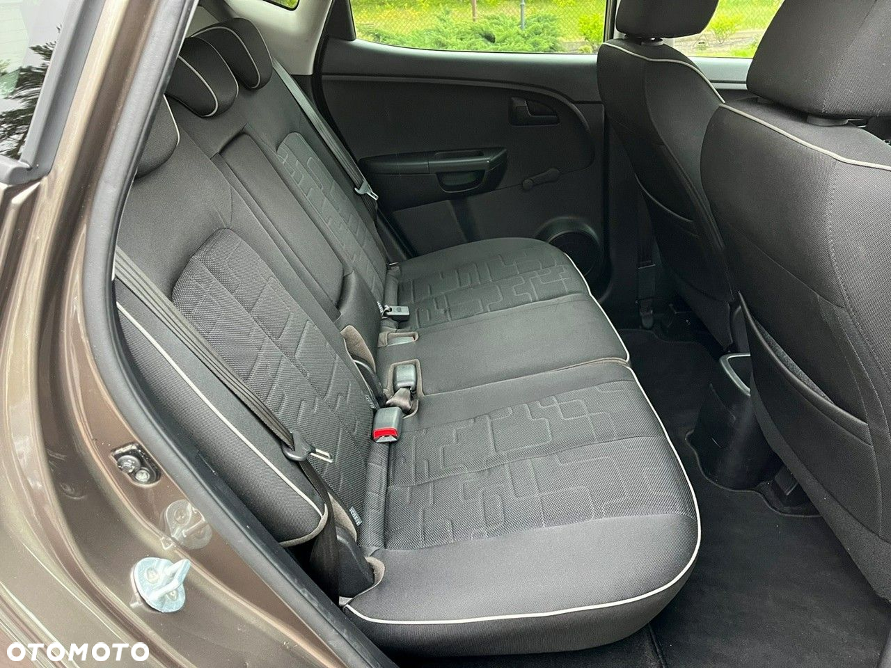 Kia Venga - 14