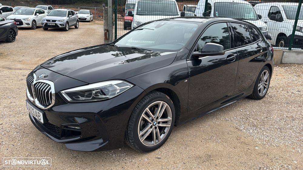 BMW 116 d Pack Desportivo M - 1