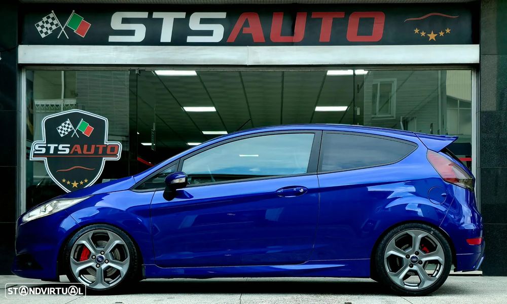 Ford Fiesta 1.6 EcoBoost ST - 58