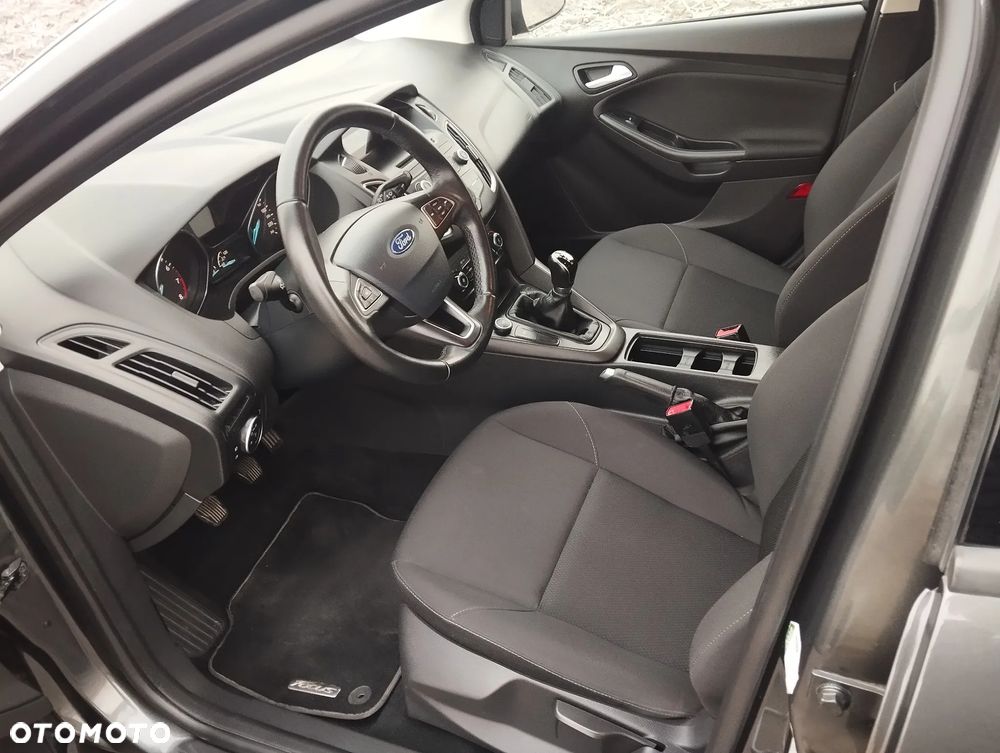 Ford Focus 1.0 EcoBoost Trend ASS - 12