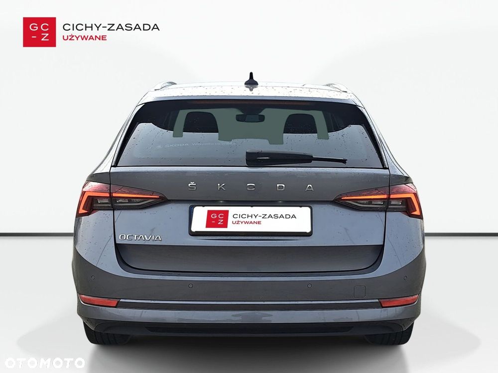 Skoda Octavia 2.0 TDI Style DSG - 4