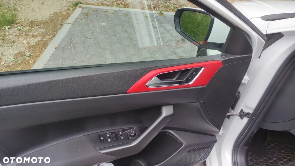 Volkswagen Polo - 16