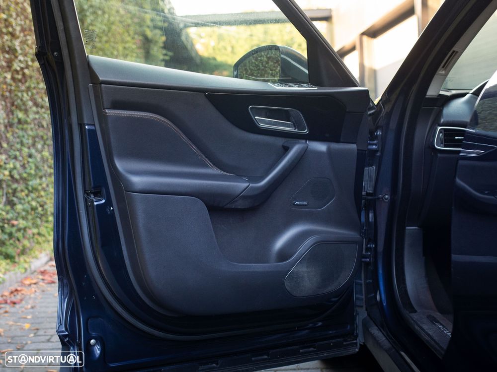 Jaguar F-Pace 2.0 i4D Prestige Aut. - 26