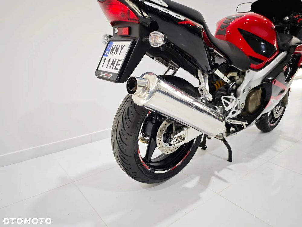 Honda CBR - 9
