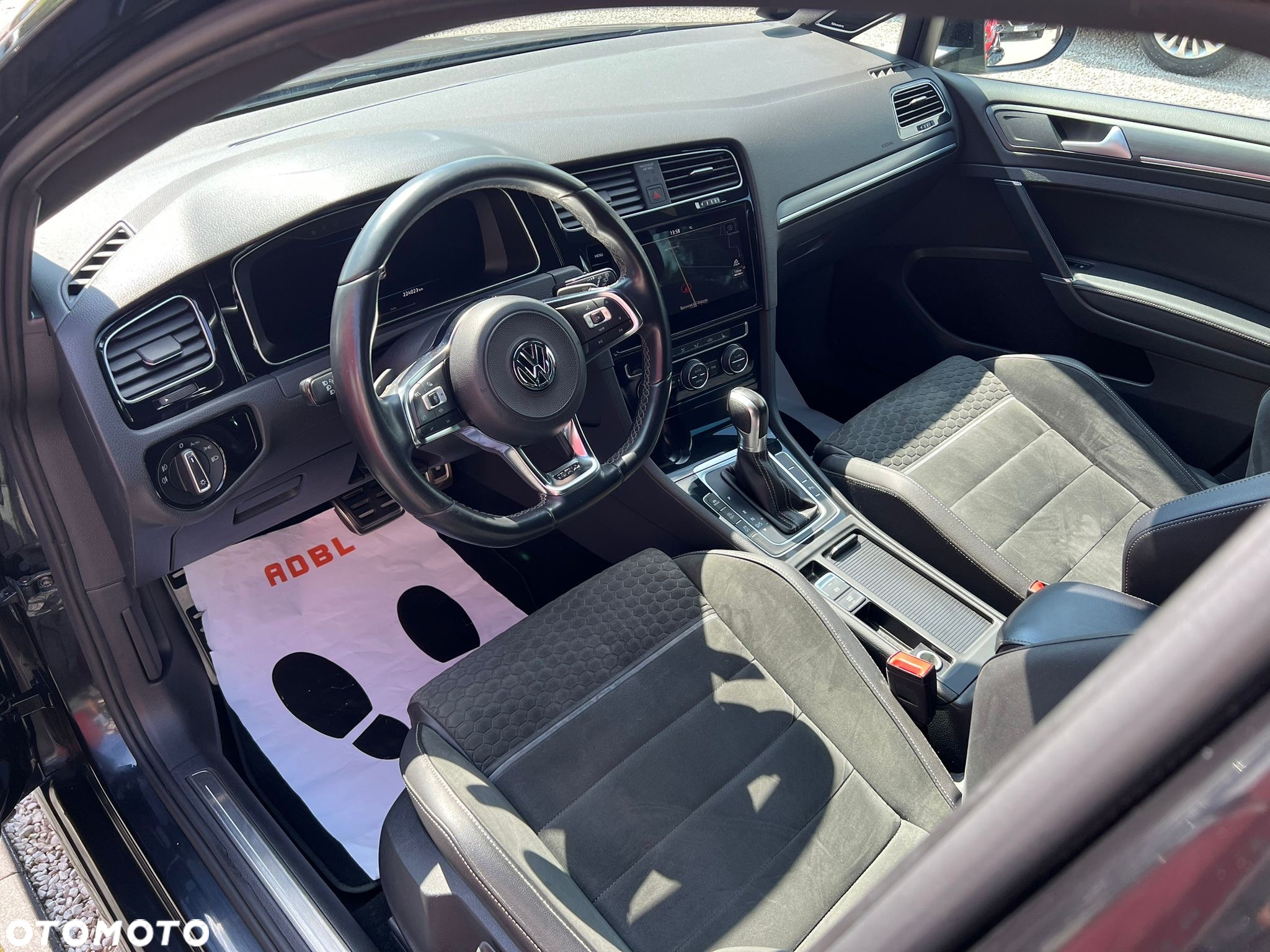 Volkswagen Golf Variant GTD 2.0 TDI SCR DSG - 28