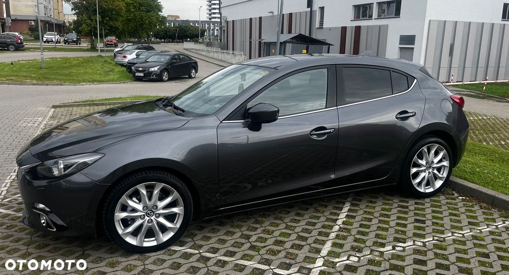 Mazda 3 - 7