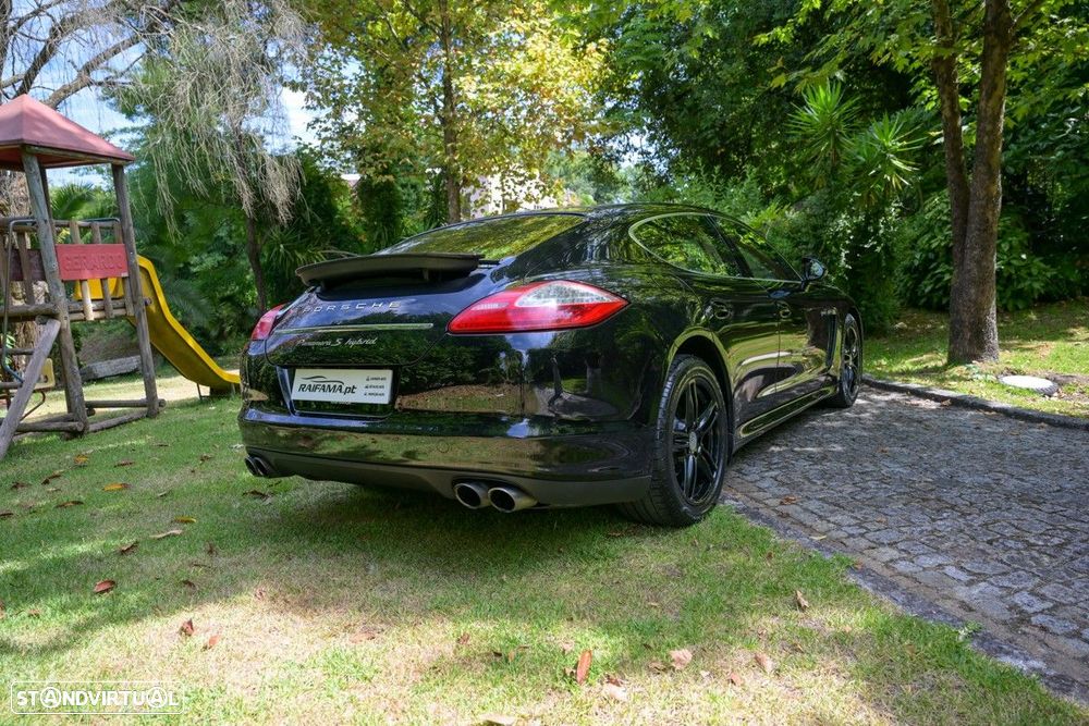 Porsche Panamera S Hybrid J19 - 6