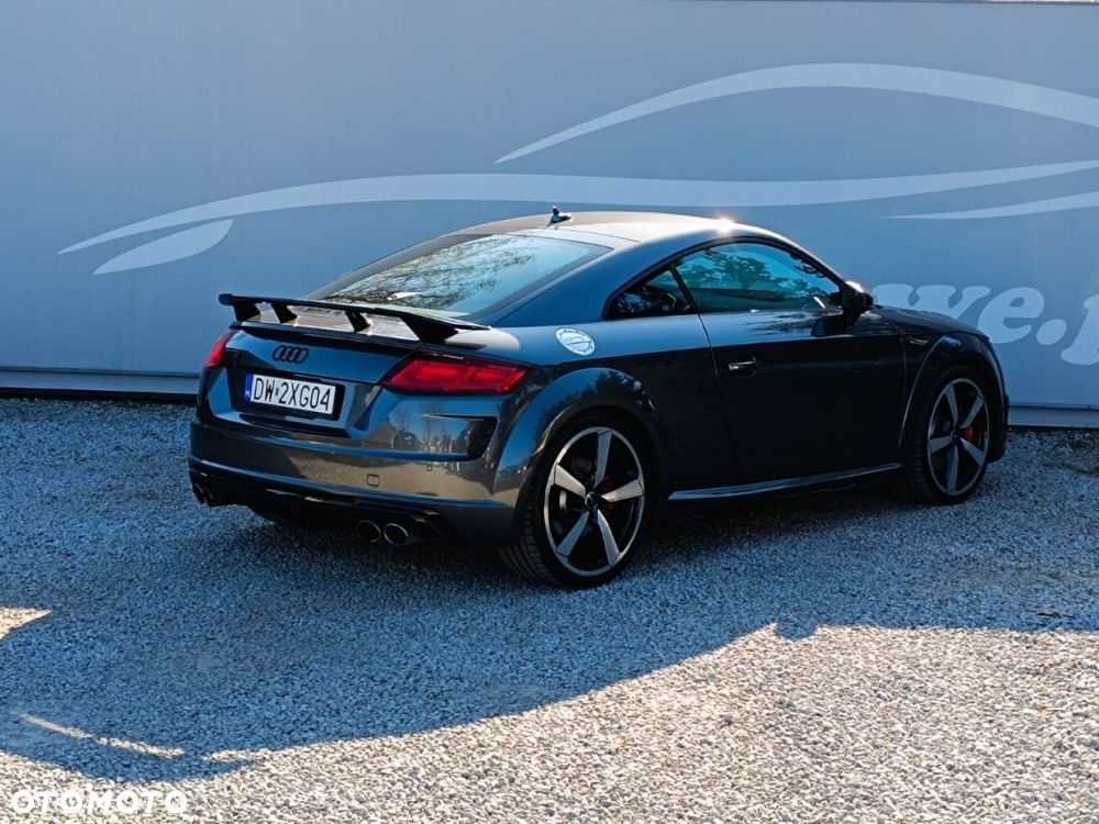 Audi TT S Coupé - 24
