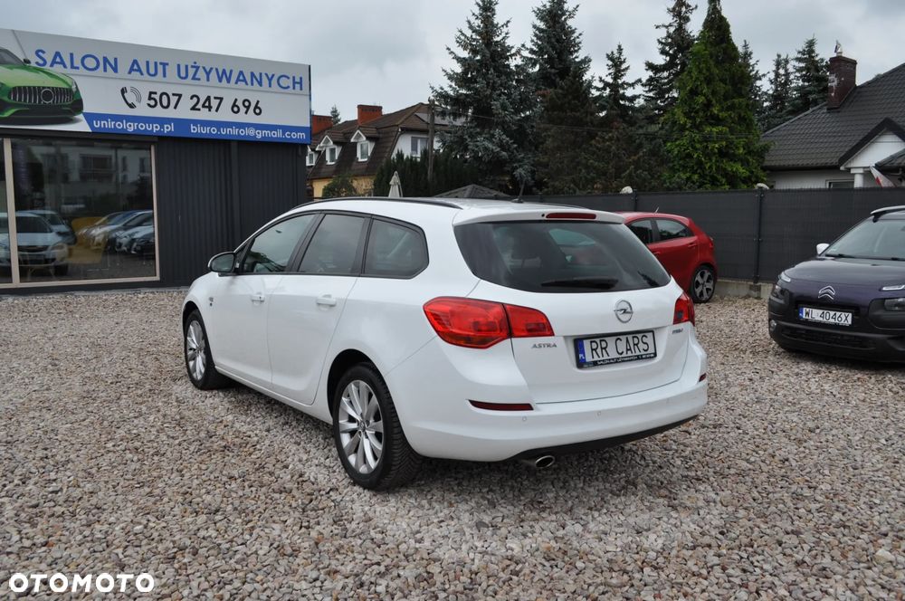 Opel Astra 1.4 Turbo Sports Tourer 150 Jahre - 10