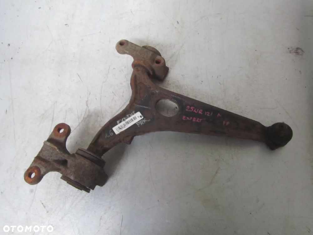 Citroen Expert-Scudo 06->1.6 HDI wahacz prawy przód - 1