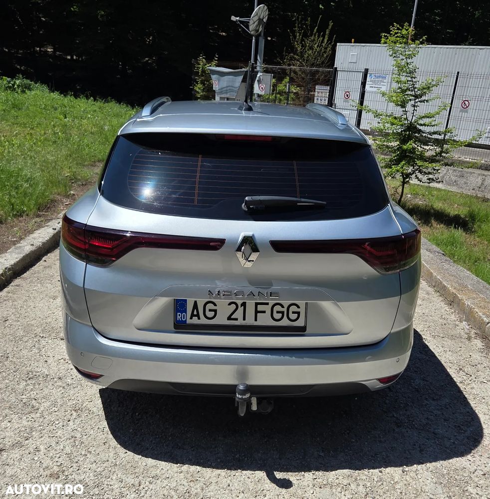 Renault Megane TCe 140 GPF LIMITED - 5