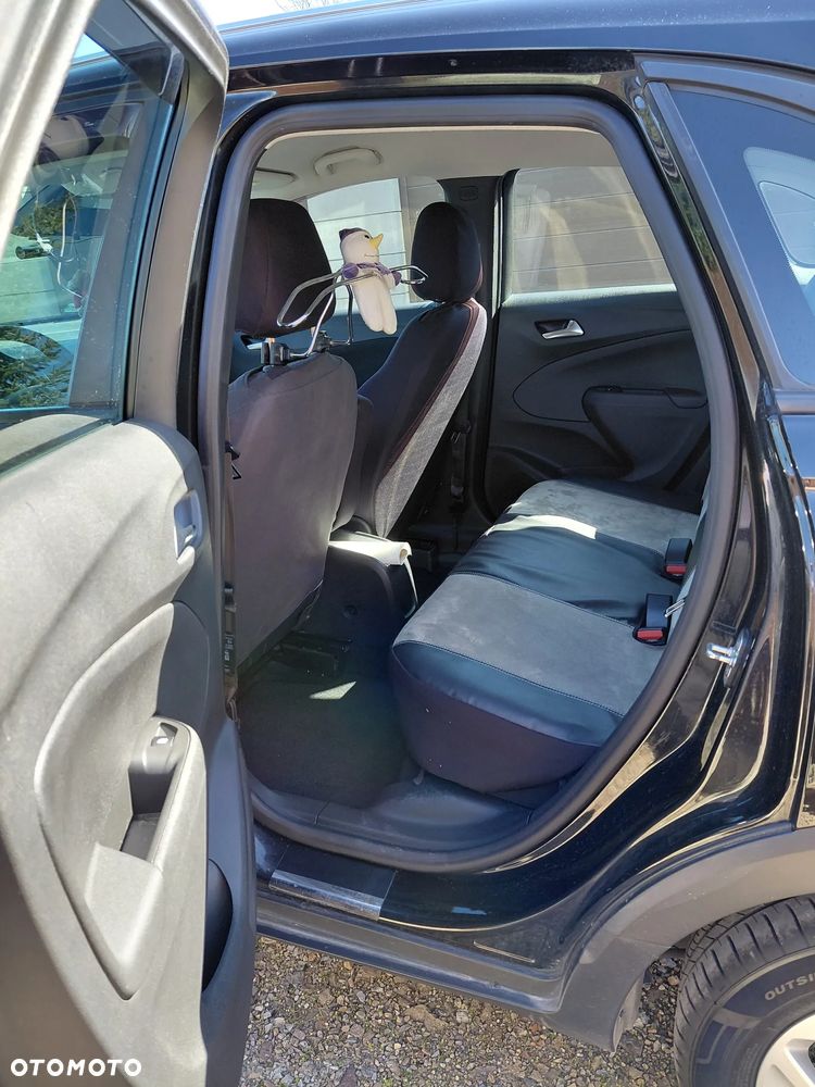 Opel Crossland X 1.2 T Enjoy S&S - 10