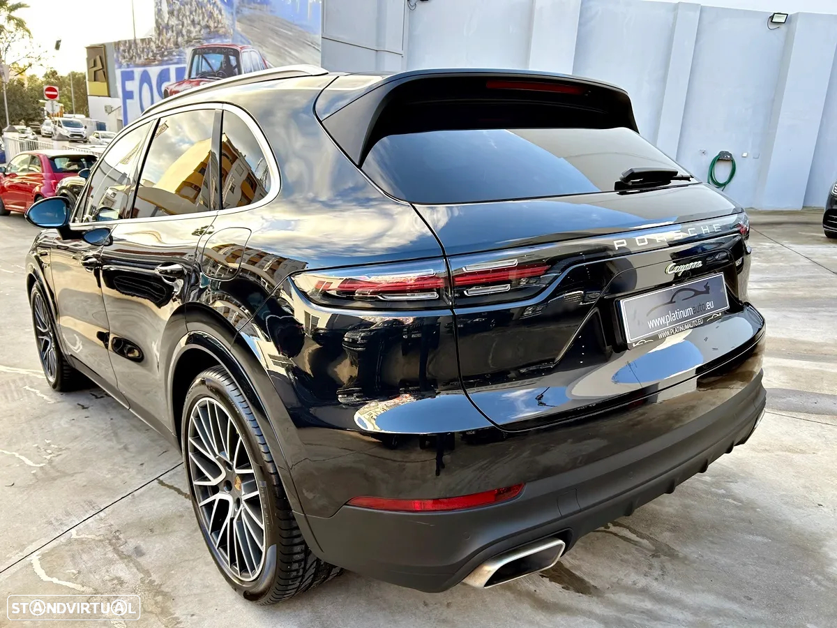 Porsche Cayenne E-Hybrid - 6