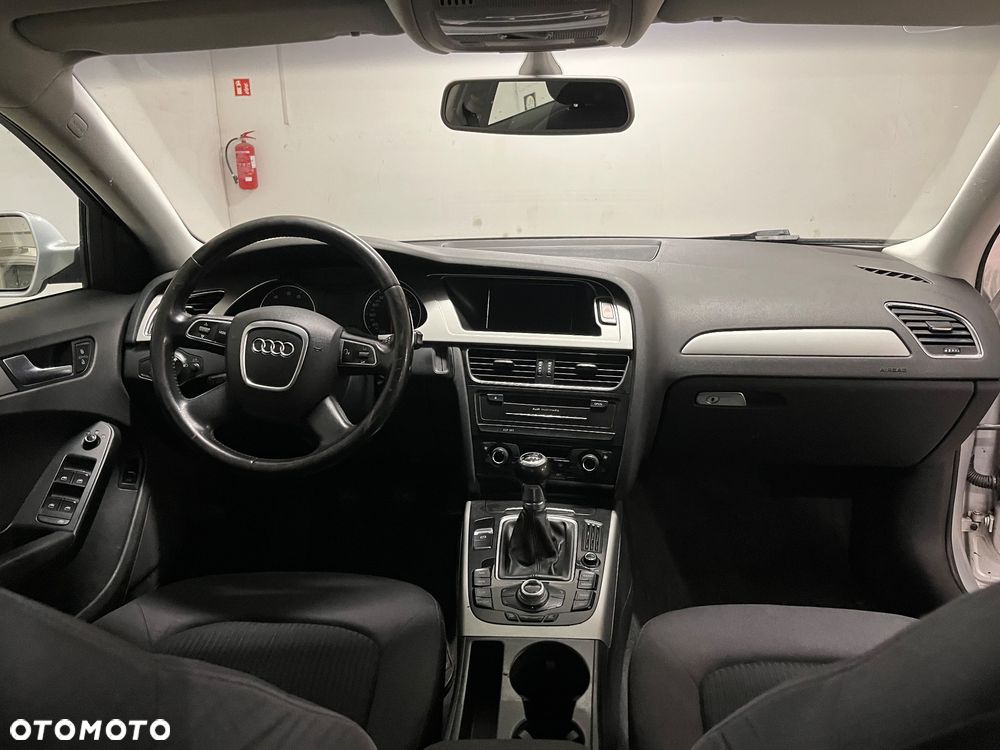 Audi A4 Limousine 2.0 TFSI Ambiente - 9