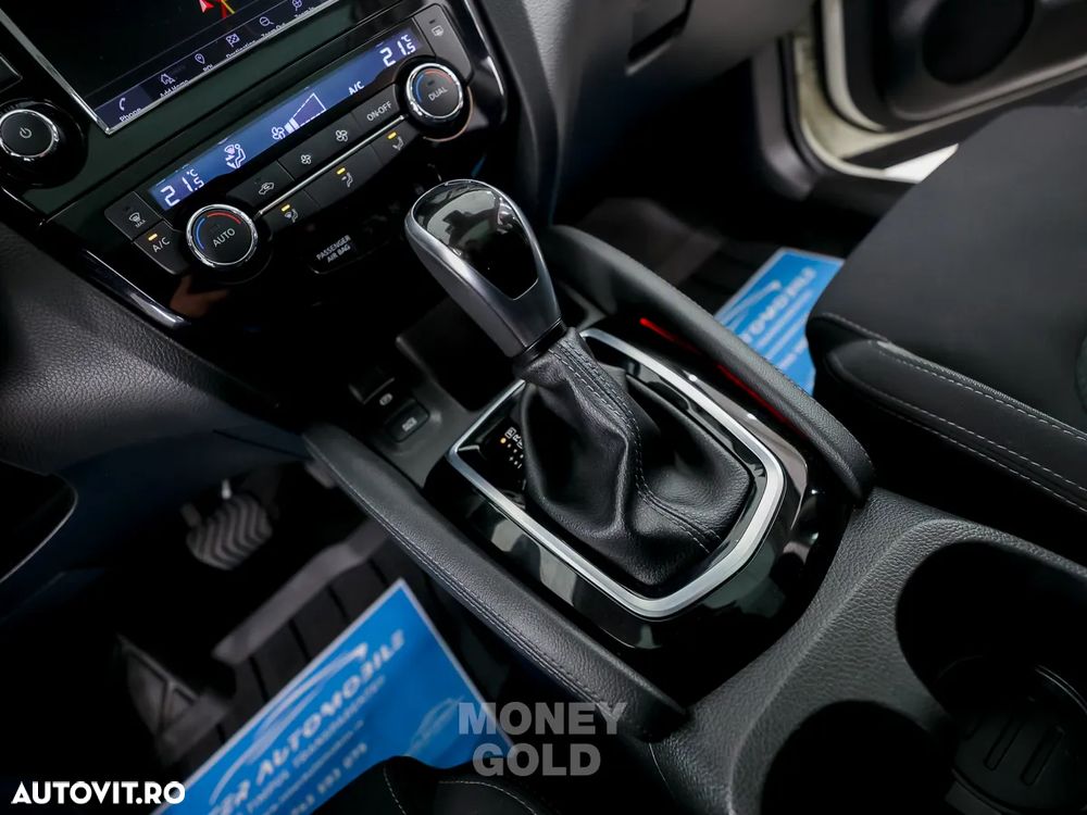 Nissan Qashqai 1.3 157CP 2WD DCT N-Connecta - 18