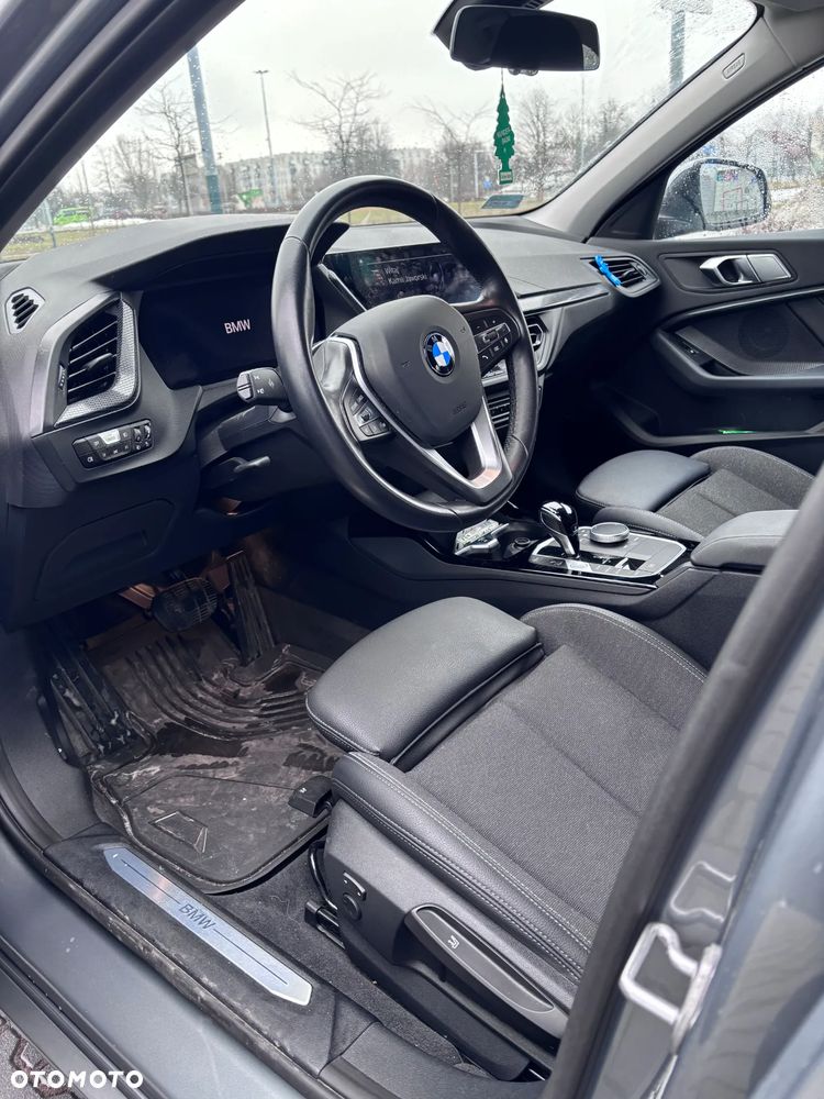 BMW Seria 1 118i Sport Line - 15