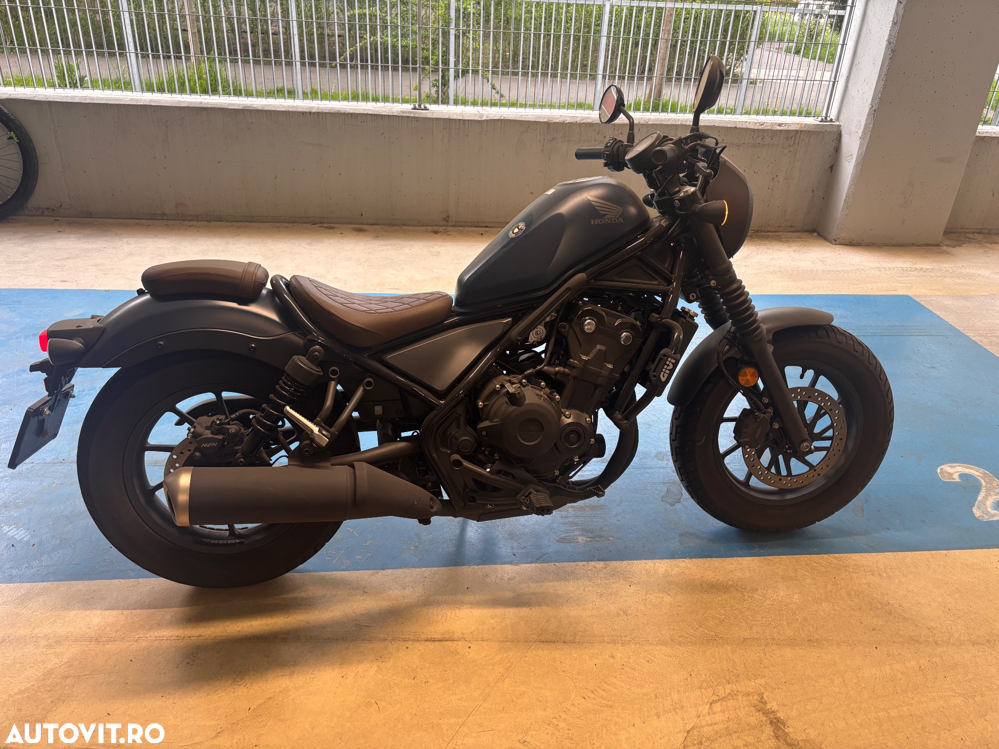 Honda CMX 500 Rebel - 6