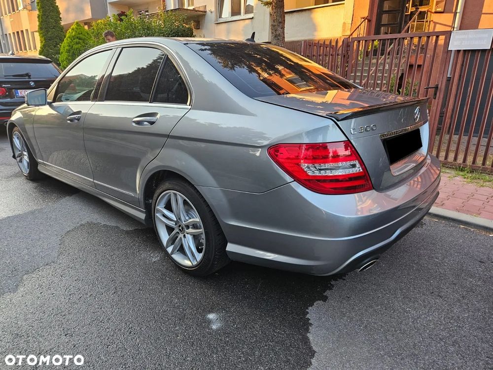Mercedes-Benz Klasa C - 2